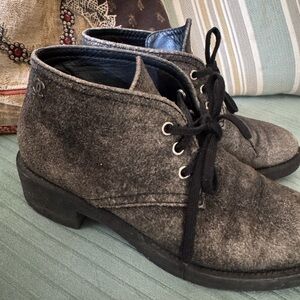 CHANEL Charcoal Lace-Up Ankle Booties
